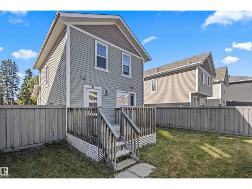 949 Valour Wy NW — photo 34 of 36