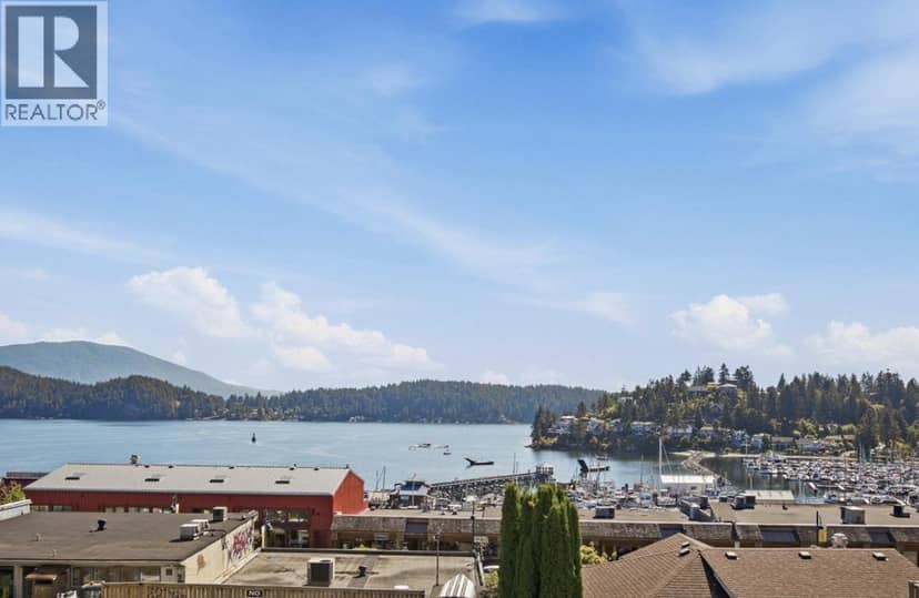 102 524 S FLETCHER ROAD, Gibsons