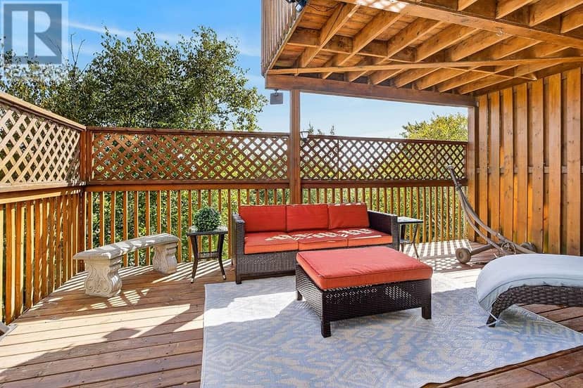 37 Timber Ridge Court — photo 15 of 21