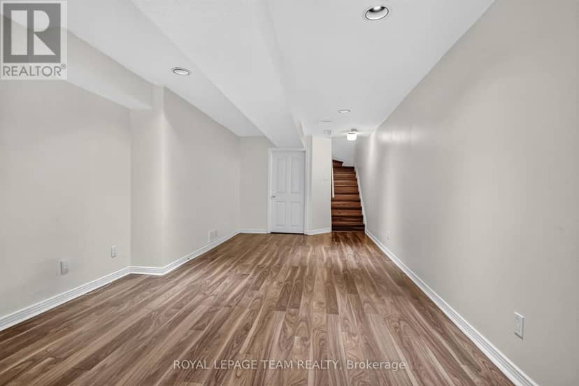 23 Grassy Plains Drive — photo 37 of 40