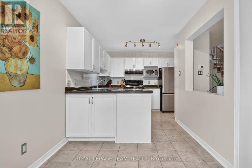23 Grassy Plains Drive — photo 8 of 40
