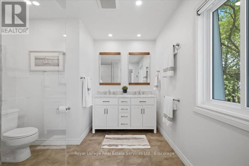 5 - 2120 Marine Drive — photo 15 of 39