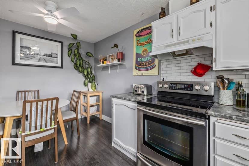 1040 Lakewood RD N NW — photo 13 of 39