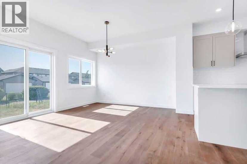 35 Linden Place — photo 11 of 40