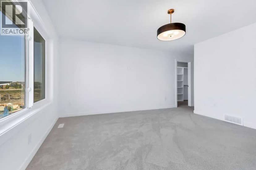 35 Linden Place — photo 23 of 40