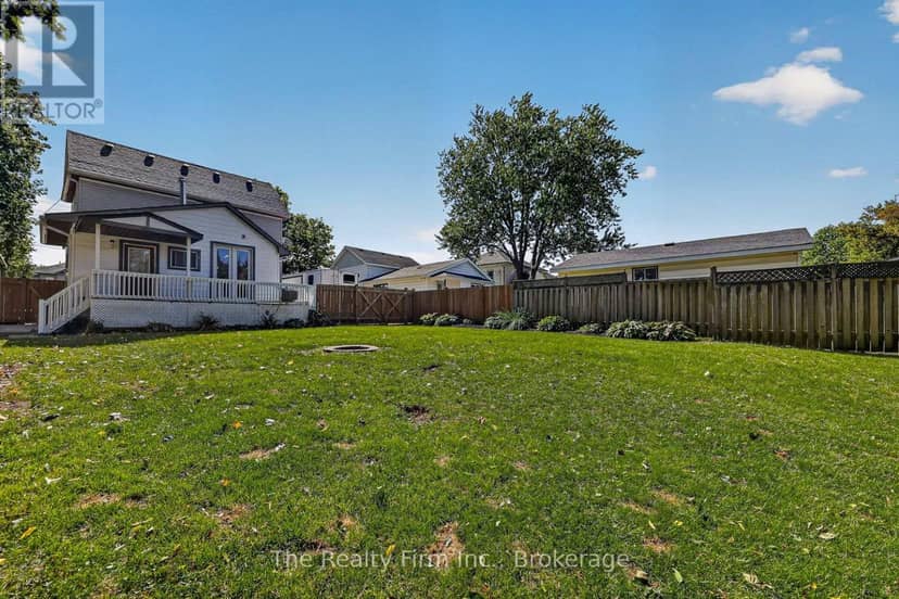 164 Victoria Street — photo 16 of 40