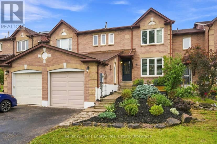 61 Fernbank Place, Whitby, photo 2