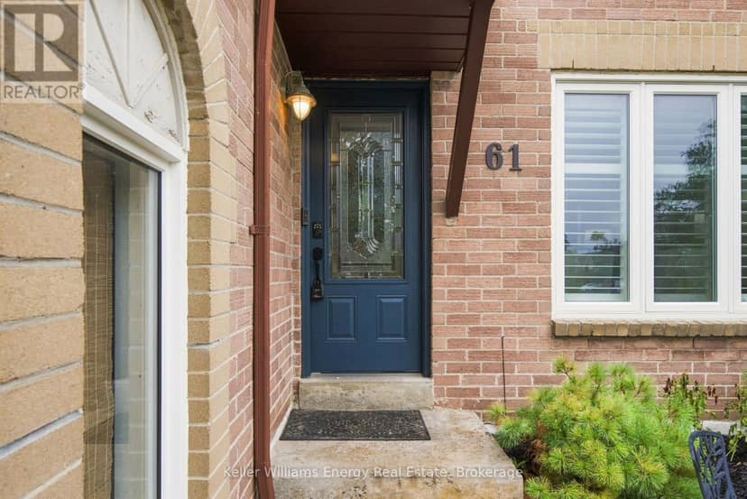 61 Fernbank Place, Whitby, photo 3