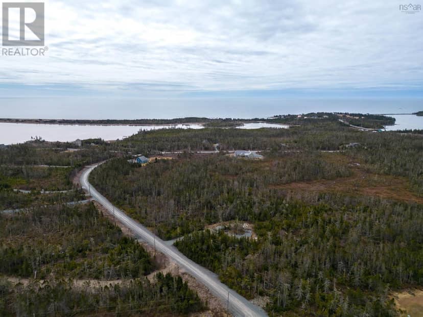 384 Owl Drive, East Petpeswick, photo 6