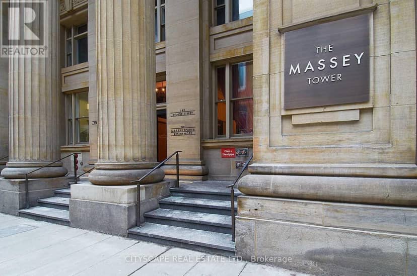 4810 - 197 Yonge Street — photo 11 of 15