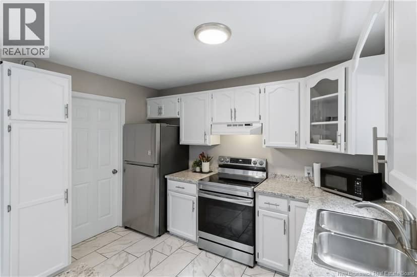 27 Glenview Court — photo 17 of 40
