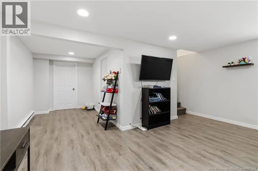 27 Glenview Court — photo 32 of 40