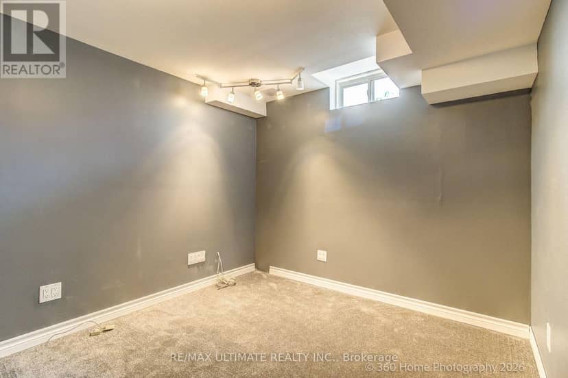23 Windham Crescent — photo 21 of 24