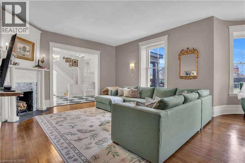 54 BRUCE Street — photo 4 of 40