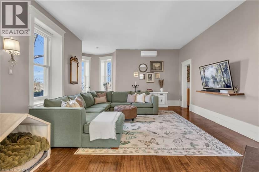 54 BRUCE Street — photo 6 of 40