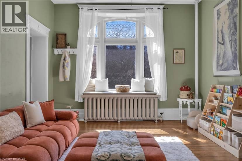 54 BRUCE Street — photo 16 of 40