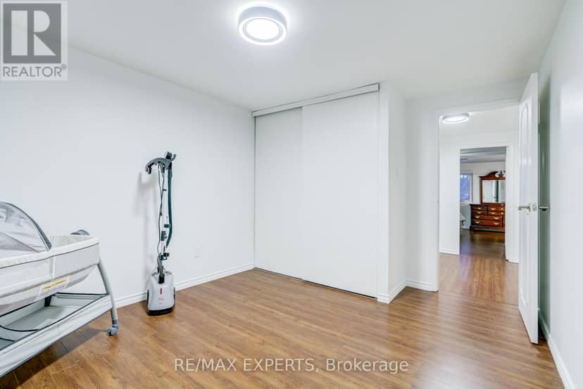 10 Knightsbridge Way — photo 28 of 40