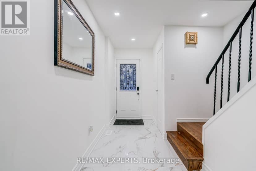 10 Knightsbridge Way — photo 4 of 40