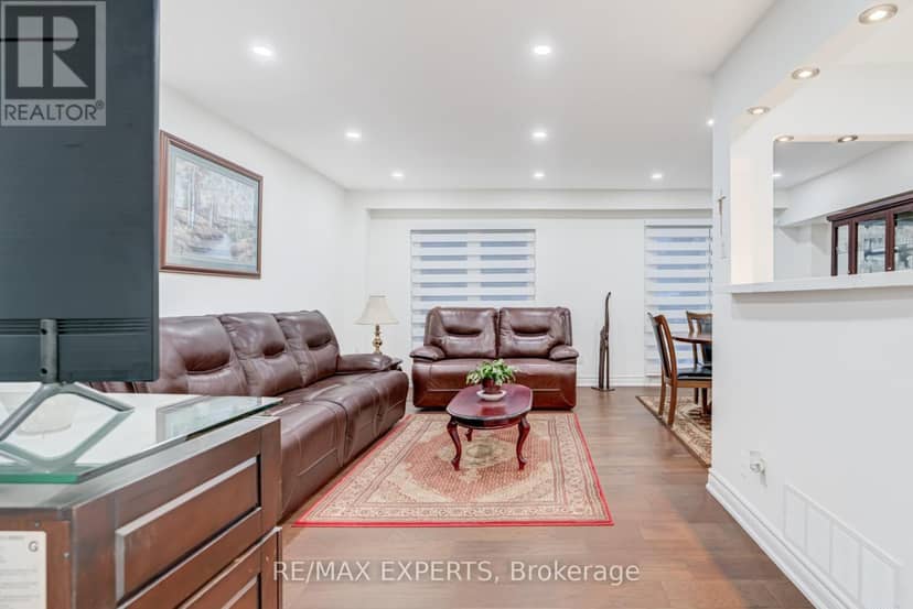 10 Knightsbridge Way — photo 5 of 40