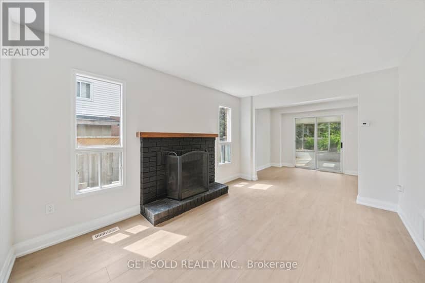 232 Kozlov Street, Barrie, photo 4