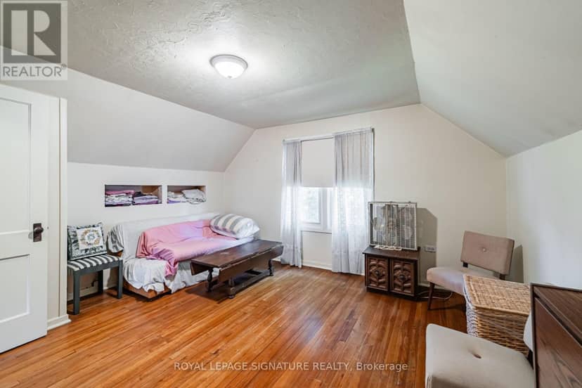 15 Kemp Square — photo 22 of 38