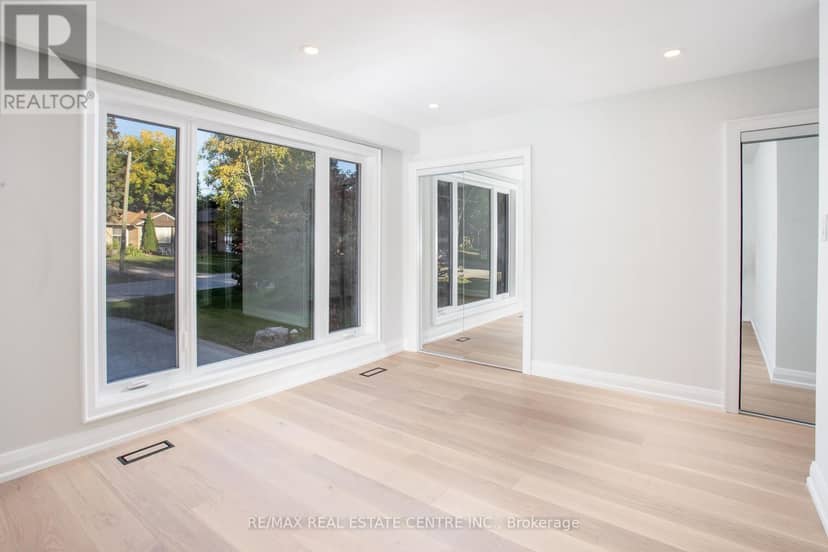 446 Willis Drive — photo 17 of 37
