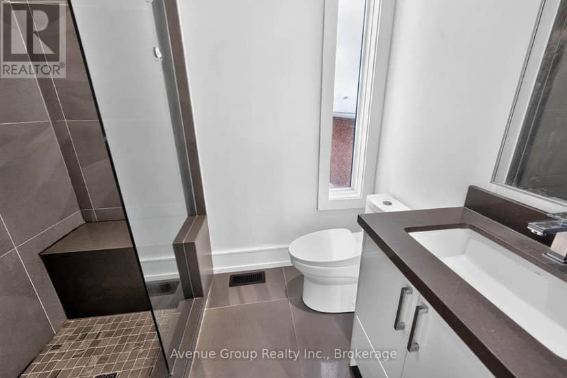 33 Cartwright Avenue — photo 29 of 40