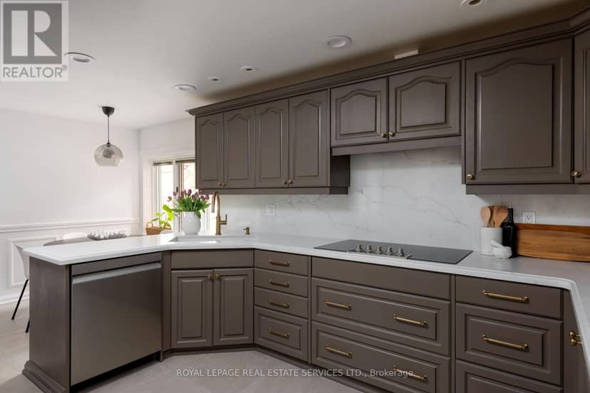 35 Bywood Drive — photo 12 of 40