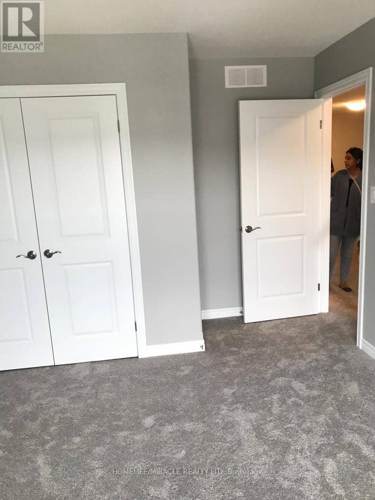 7157 Parsa Street — photo 11 of 20