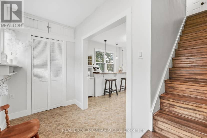 22 Temperance Street — photo 13 of 40