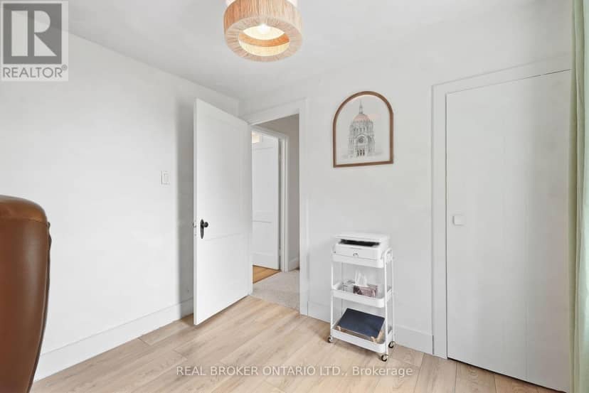 22 Temperance Street — photo 16 of 40