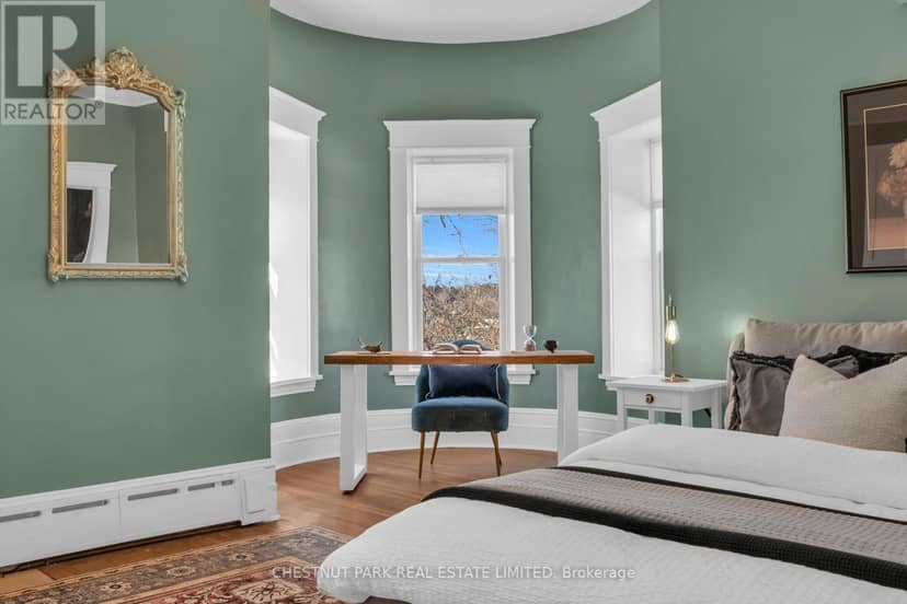 54 Bruce Street — photo 24 of 40