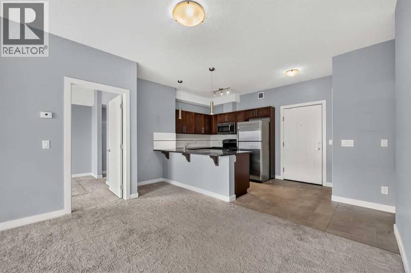 2405, 604 East Lake Boulevard NE — photo 18 of 31
