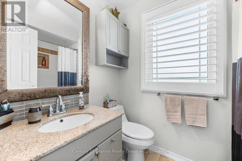 25 Greenwood Road — photo 14 of 39