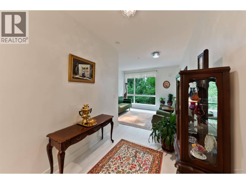 205 733 W 3RD STREET, North Vancouver, photo 7