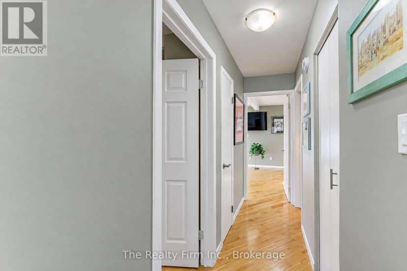 218 Forestwood Drive — photo 19 of 40