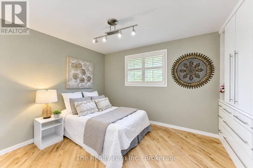 218 Forestwood Drive — photo 20 of 40