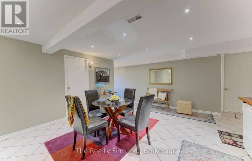 218 Forestwood Drive — photo 30 of 40