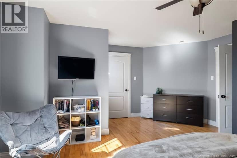 11 Gagnon Drive — photo 12 of 31