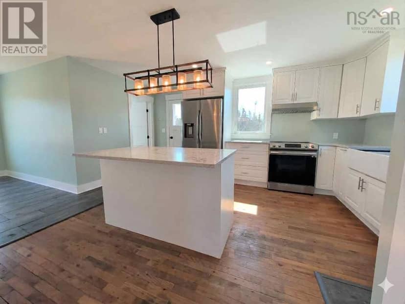 2351 Ostrea Lake Road — photo 8 of 24