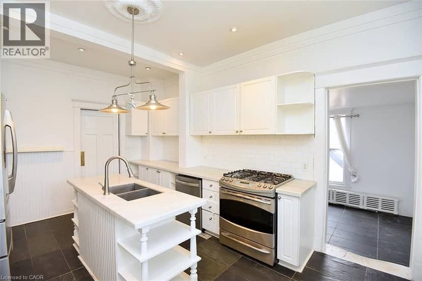103 SHERMAN Avenue S — photo 14 of 40