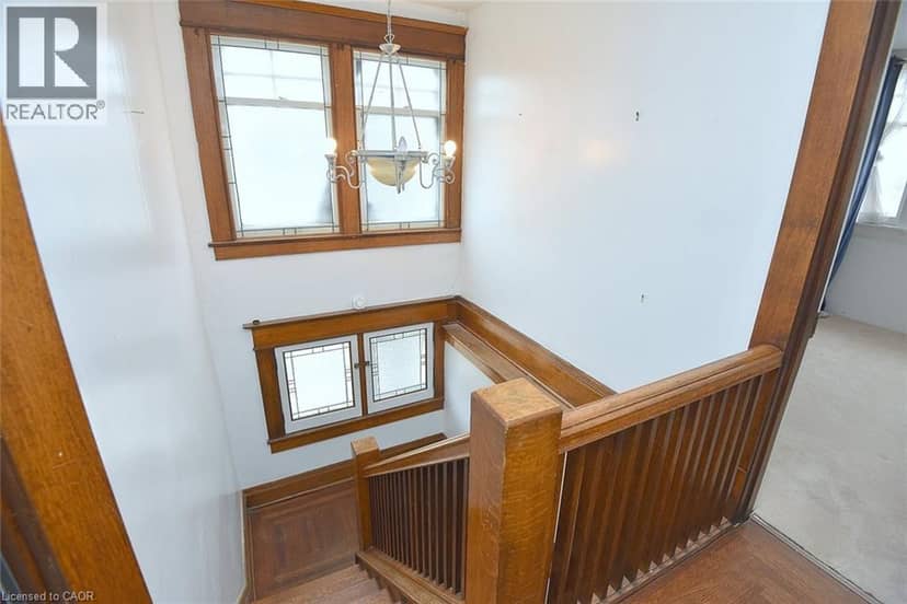 103 SHERMAN Avenue S — photo 32 of 40