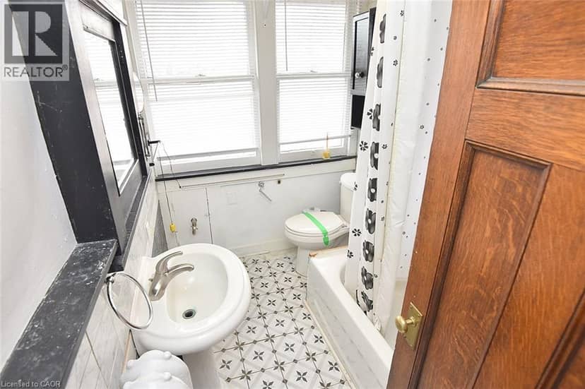 103 SHERMAN Avenue S — photo 33 of 40