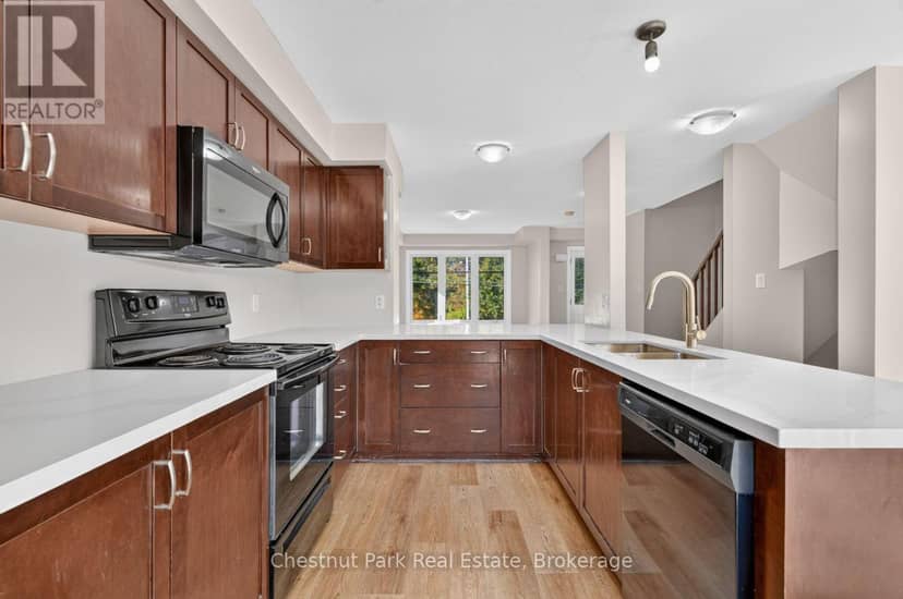 1 - 37 Silver Street — photo 11 of 40