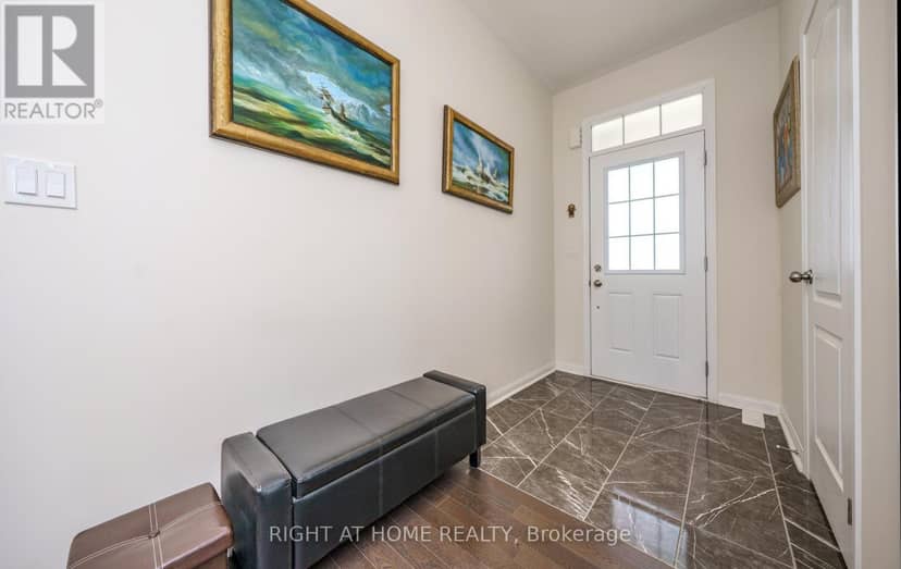 2 Cliff Thompson Court, Georgina, photo 3
