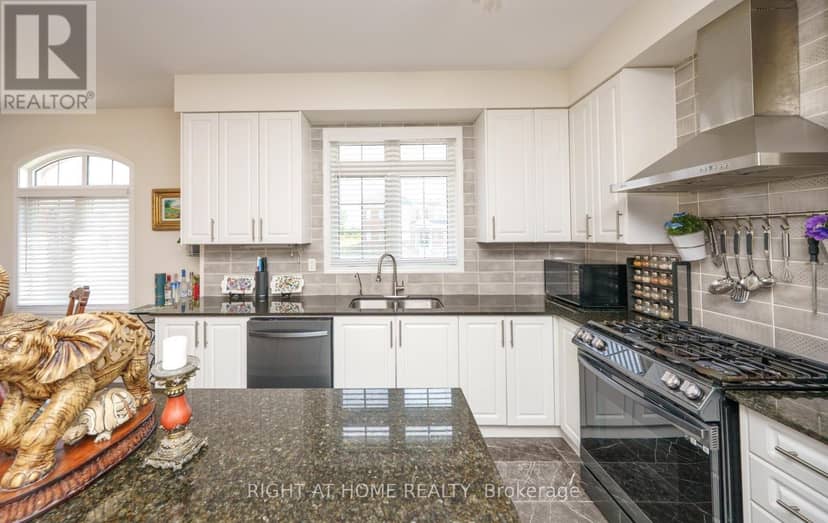 2 Cliff Thompson Court, Georgina, photo 8