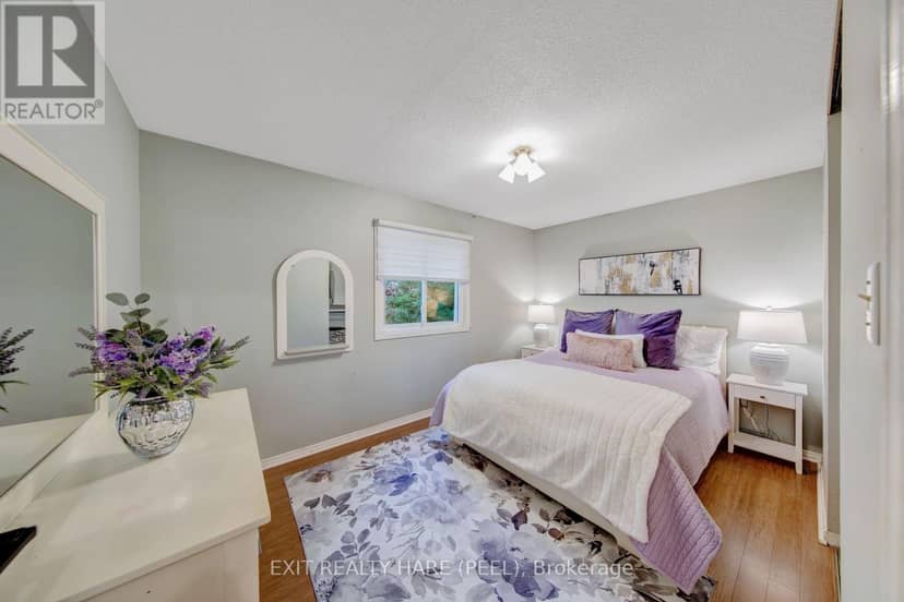 48 Nanport Street — photo 23 of 40