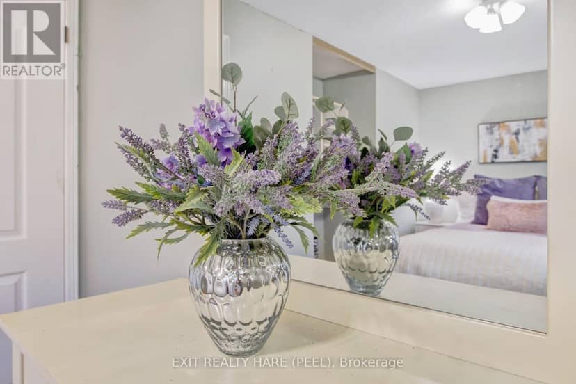 48 Nanport Street — photo 25 of 40