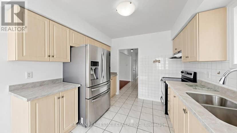 30 Culture Crescent — photo 11 of 40