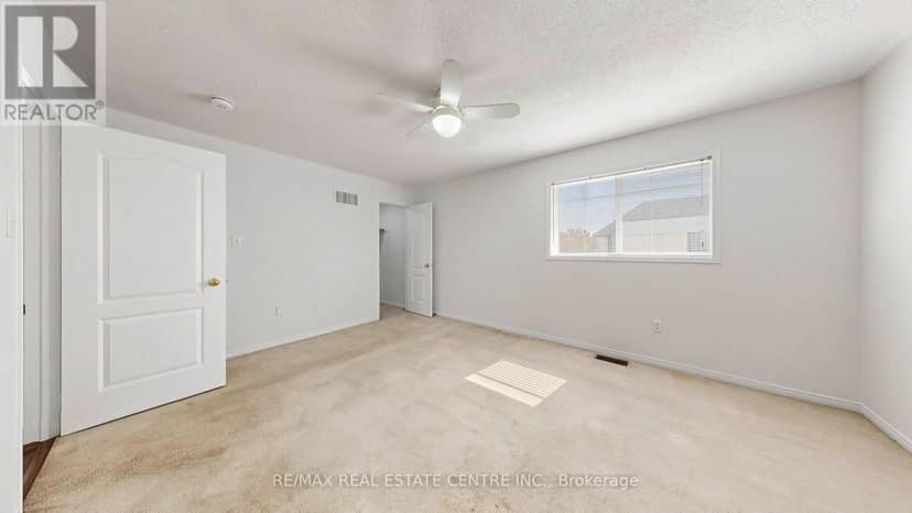 30 Culture Crescent — photo 22 of 40